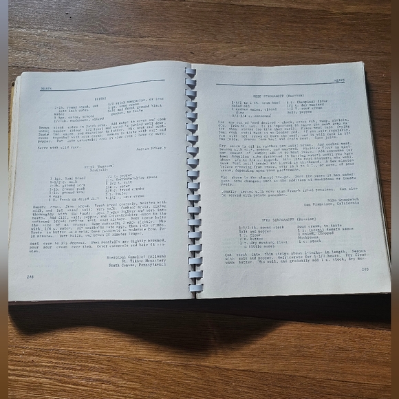 Bon Appetit St. Seraphim Church Dallas TX Vintage1971 Soft BindedChurchCookbook - Picture 8 of 16